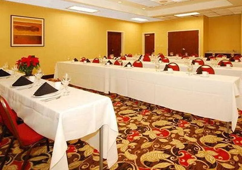 Comfort Suites Columbus East Broad USA