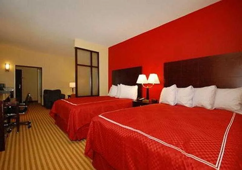 Comfort Suites Columbus East Broad